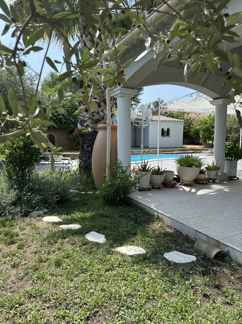 Le Castellet (83330)