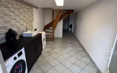 Bourg-Le-Comte (71110)