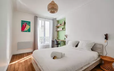 Paris 17E (75017)