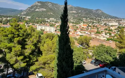 Toulon (83000)