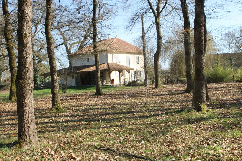 Aire-Sur-L'adour (40800)