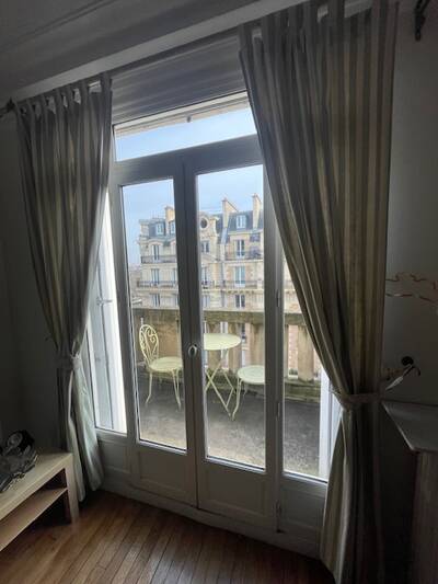Location appartement 4 pièces Paris 15e