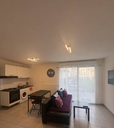 Location appartement studio Bron (69500)