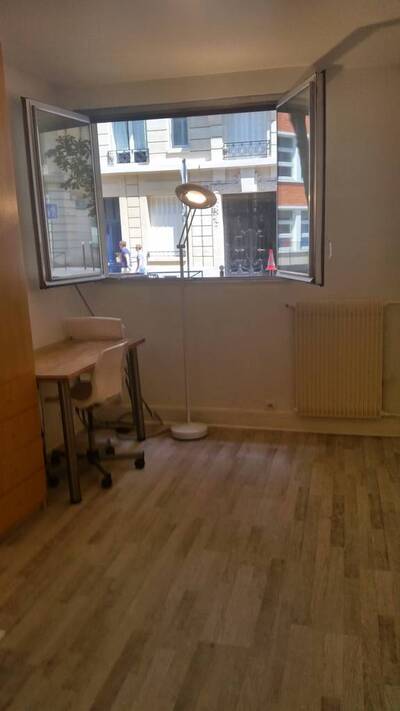 Location appartement studio Paris 16e