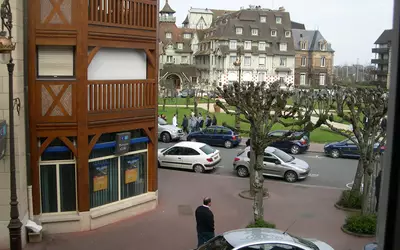 Deauville (14800)