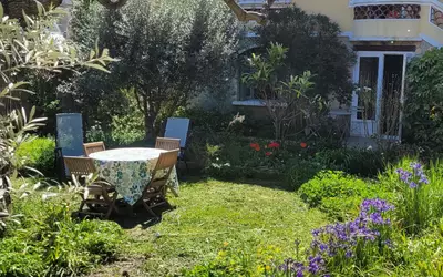 Vaison-La-Romaine (84110)