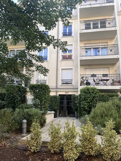 Location appartement 4 pièces Nogent-sur-Marne (94130)