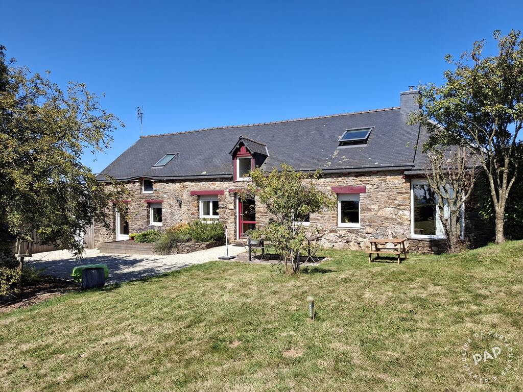 Maison 6 pièces 126 m² · à Grâce-Uzel · 126 m² · 239 000 €