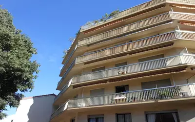 Cannes (06150)