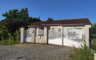 Mizérieux (42110) + Terrain 1650 M²