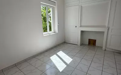 Oullins (69600)