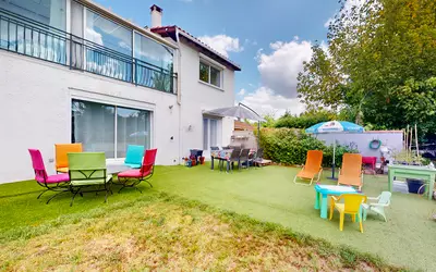 Familiale Avec Deux Logements Indépendants
