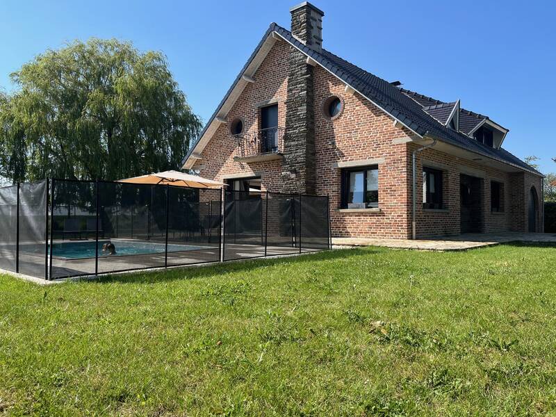 Estaires (59940)