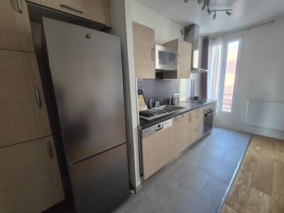 Location appartement 2 pièces Paris 18e