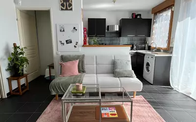 Nantes (44000)