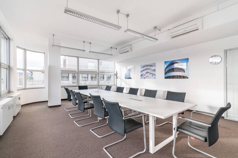 Bureaux, local professionnel Tours - 45&nbsp;m² - 2.669&nbsp;&euro;