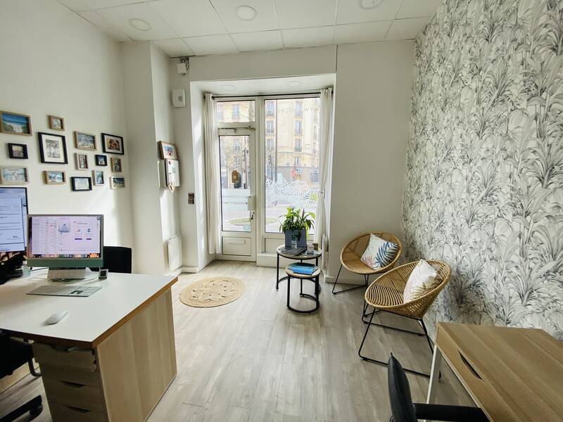 Local d'activité Paris 13E (75013) - 15 m² - 700 €