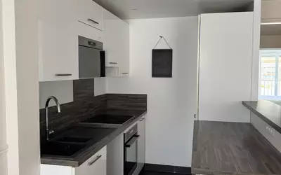 Puteaux (92800)