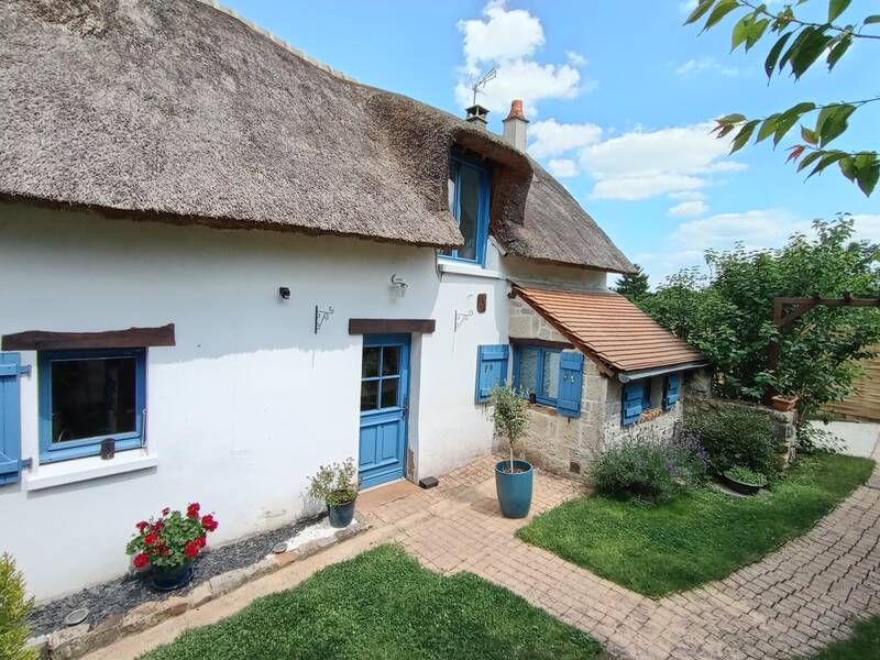 Hanches (28130)