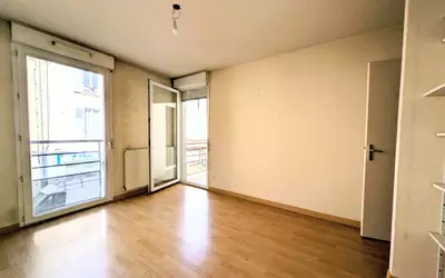 Voiron (38500)