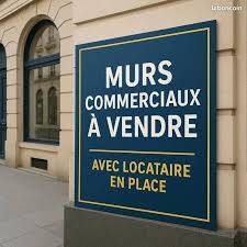 Local commercial Murs De Commerce Occupés - Rueil-Malmaison - 640.000&nbsp;&euro;