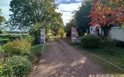 Chédigny + 2 Dépendances
