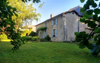 Couhé (86700)
