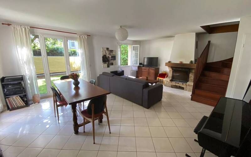 Gournay-Sur-Marne (93460)