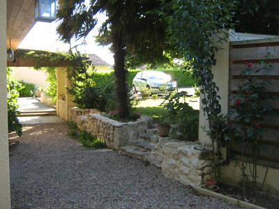 Location maison 2 pièces Port-Sainte-Foy-et-Ponchapt (33220)