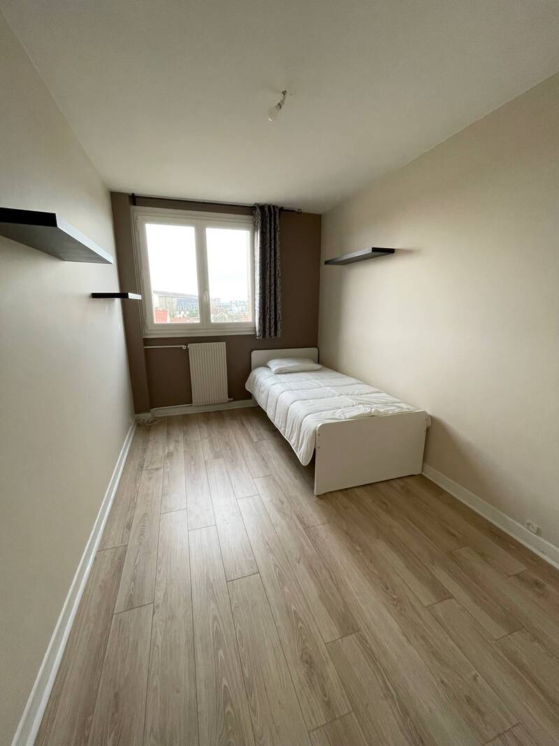 Mantes-La-Ville (78711)