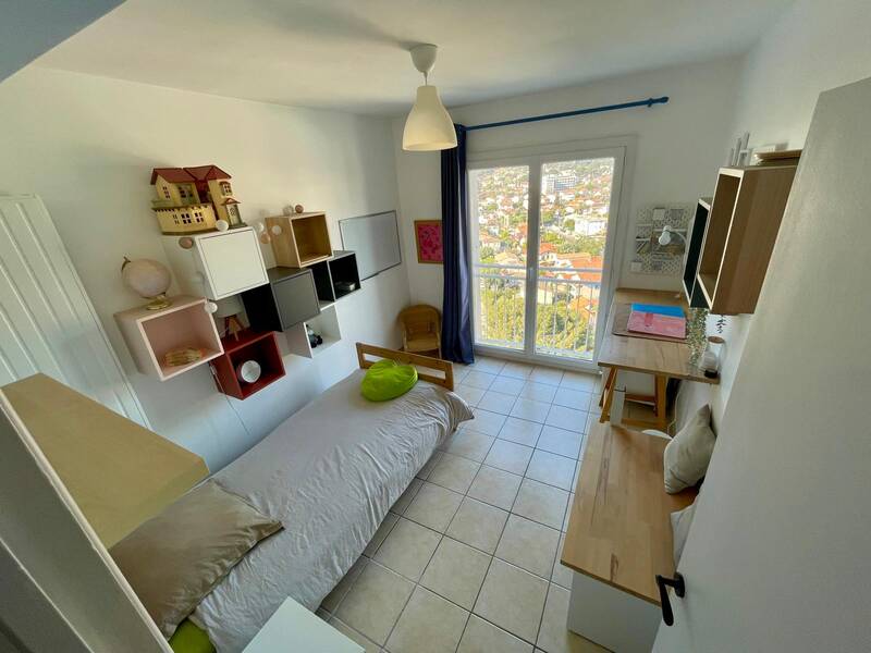 Toulon (83000)