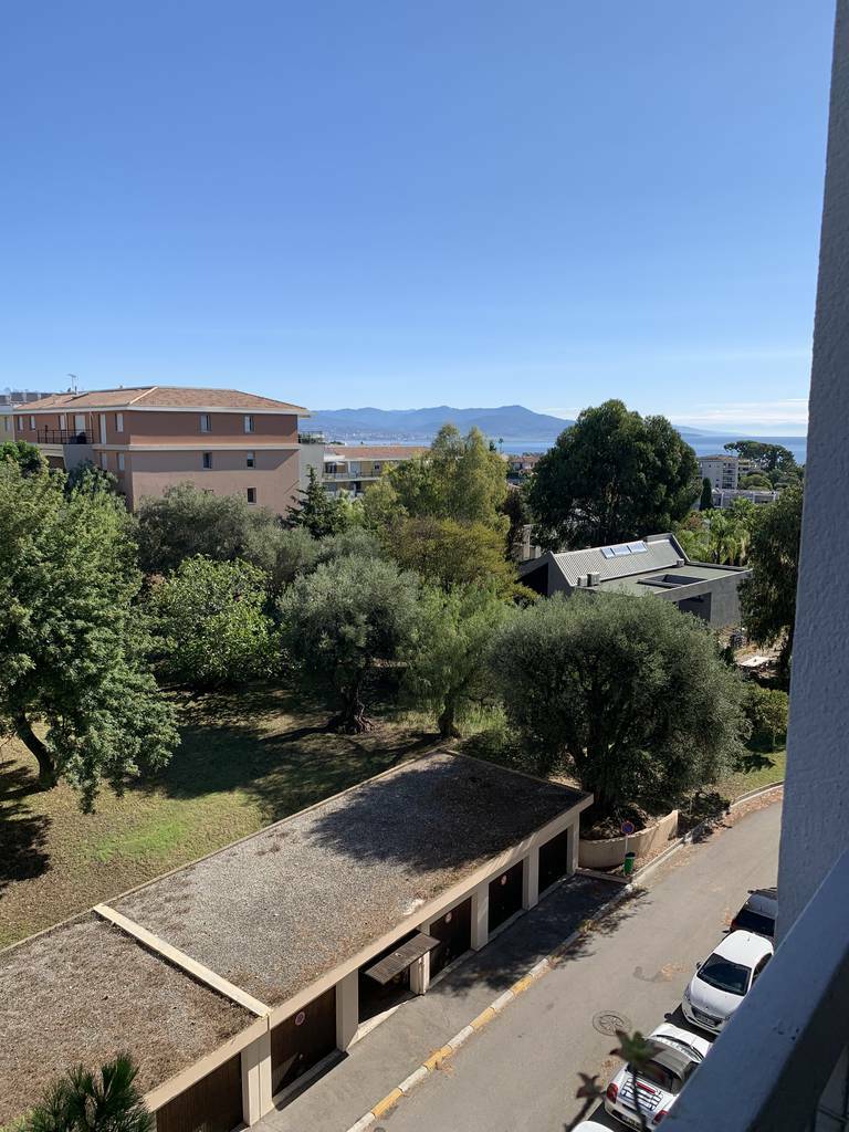 Antibes (06600)
