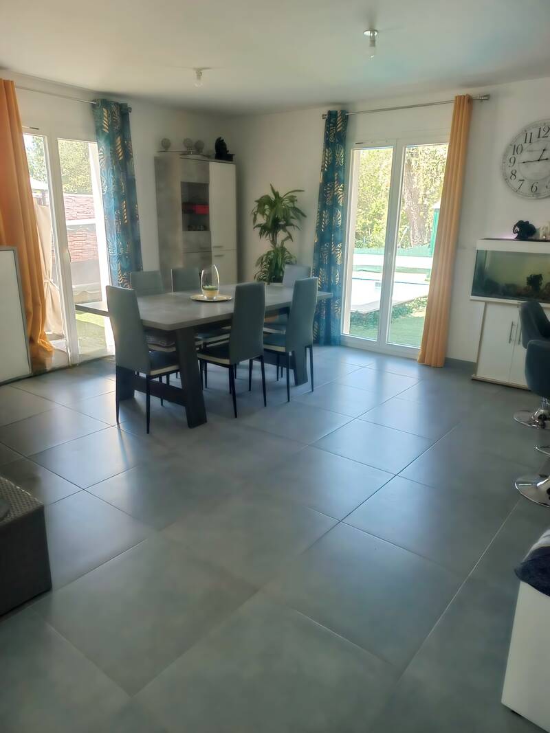 Ginasservis (83560)