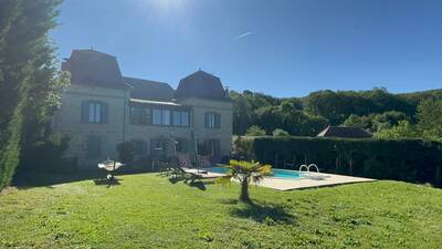 Vente maison 11 pièces Lissac-et-Mouret (46100)