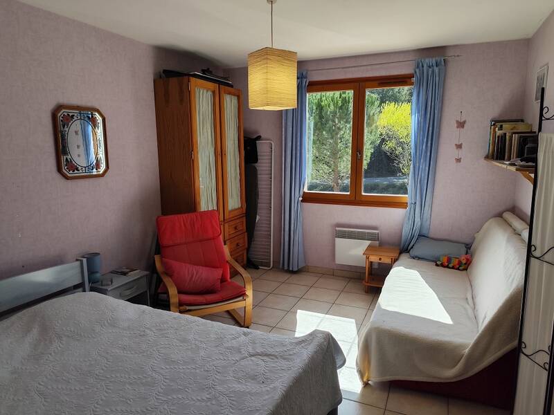 Rousset-Les-Vignes (26770)