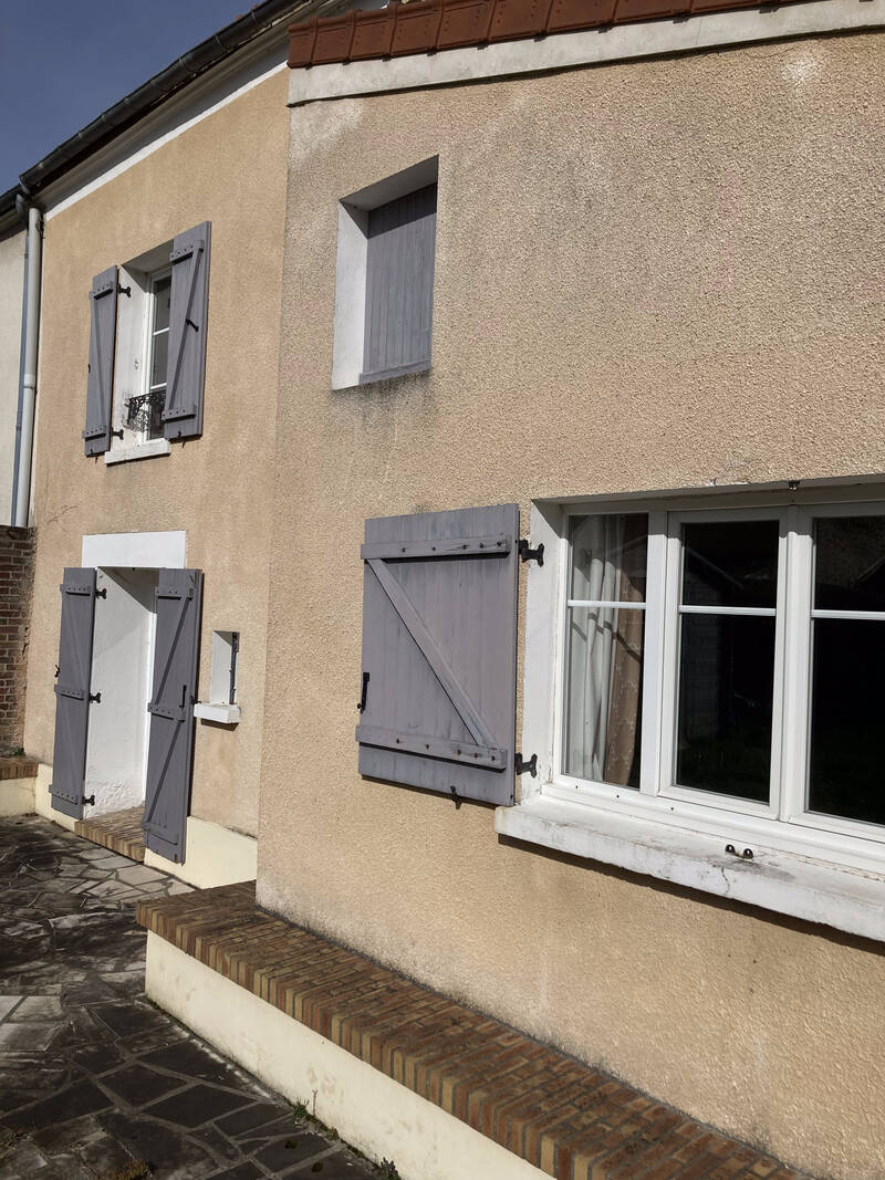 Asnières-Sur-Oise (95270)