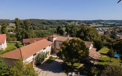 Cour-Et-Buis (38122)
