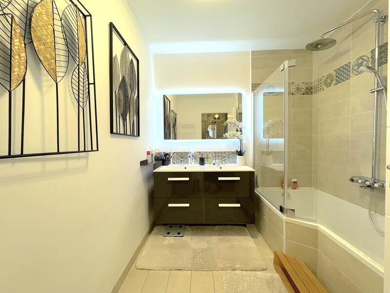 Clichy (92110)