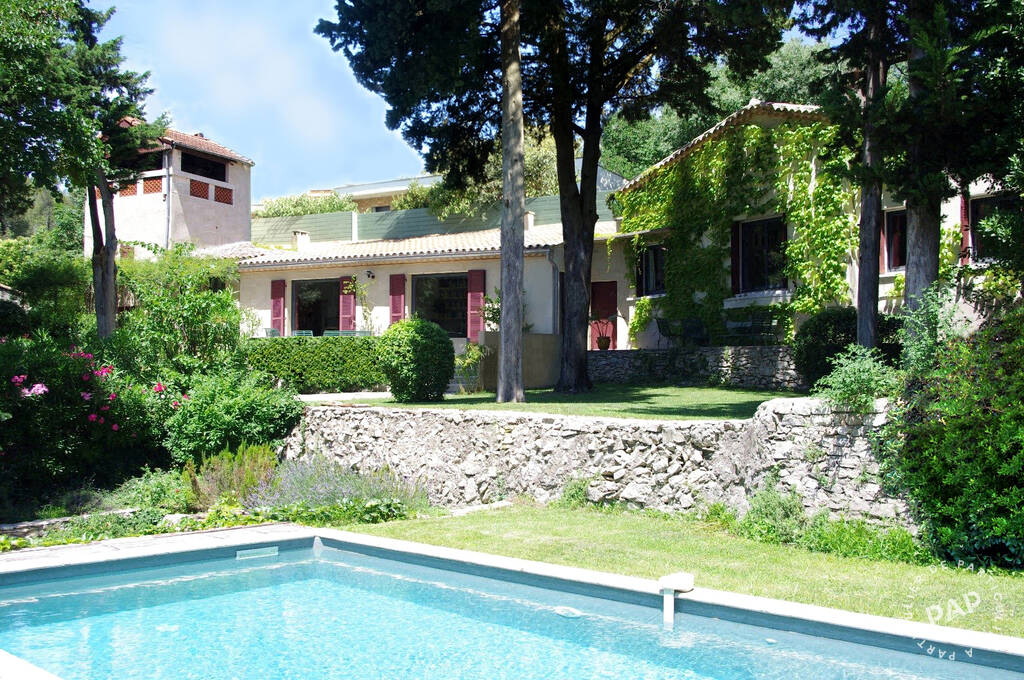 Maison 6 pièces 200 m² · à Nîmes · 200 m² · 699 500 €