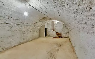 Avec Suite Indépendante Et Cave Cabris (06530)