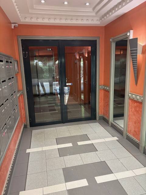Courbevoie (92400)