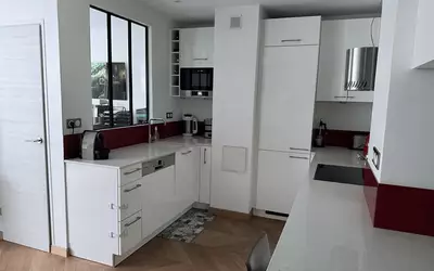 Neuilly-Sur-Seine Avec Jardin Privatif De 60 M² Pondéré À 20M²