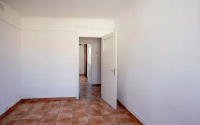 Toulon (83000)
