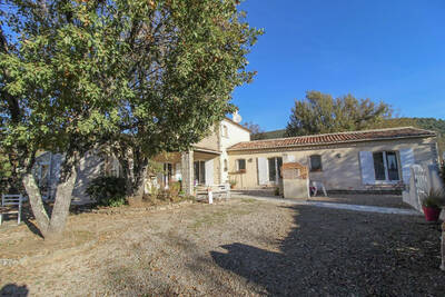 Vente maison 8 pièces Saint-Cézaire-sur-Siagne (06530)