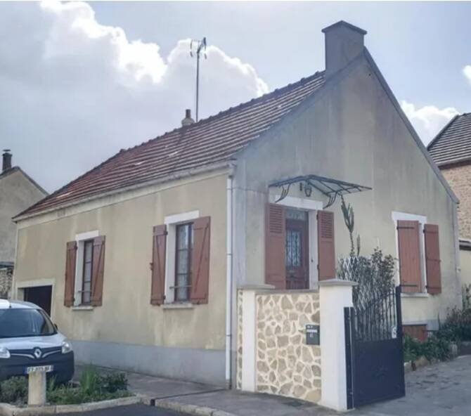 Férolles-Attilly (77150)
