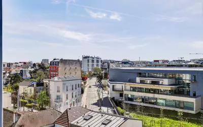 Bois-Colombes (92270)