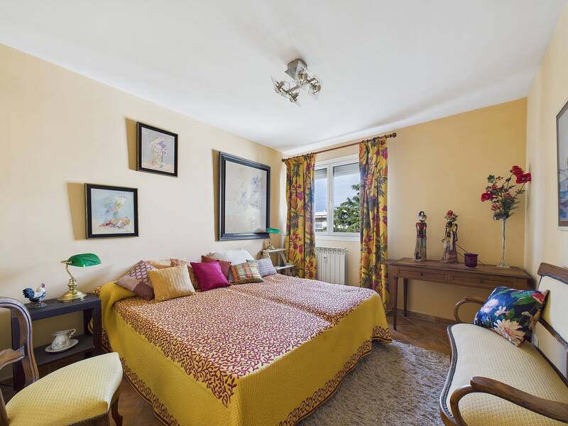 Sanary-Sur-Mer (83110)