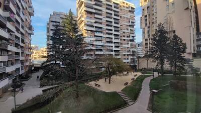 Location appartement 2 pièces Paris 19e