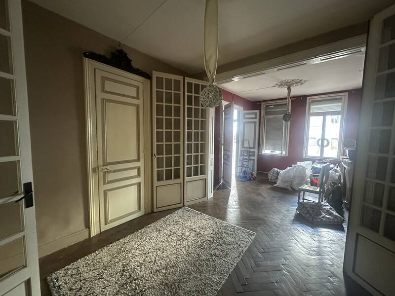 Valenciennes (59300)