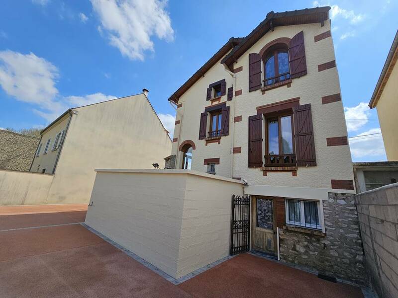 Varennes-Sur-Seine (77130)